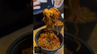 افضل نودلز وشبس في صنعاء دندنها