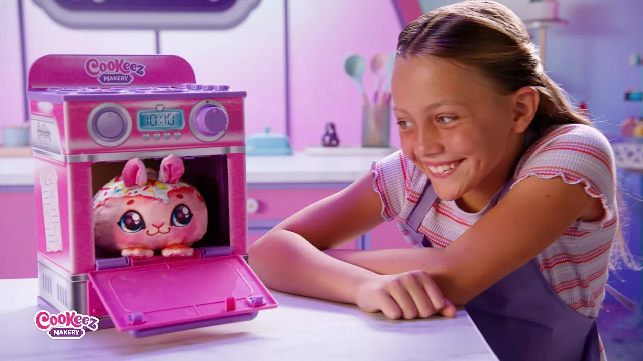 كوكيز ماكيري فرن القرفة مع قطيفة