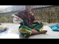 Download Lagu Aa Raden bangun tidur langsung kasih minum susu si entong eh malah di gangguin sama De Al