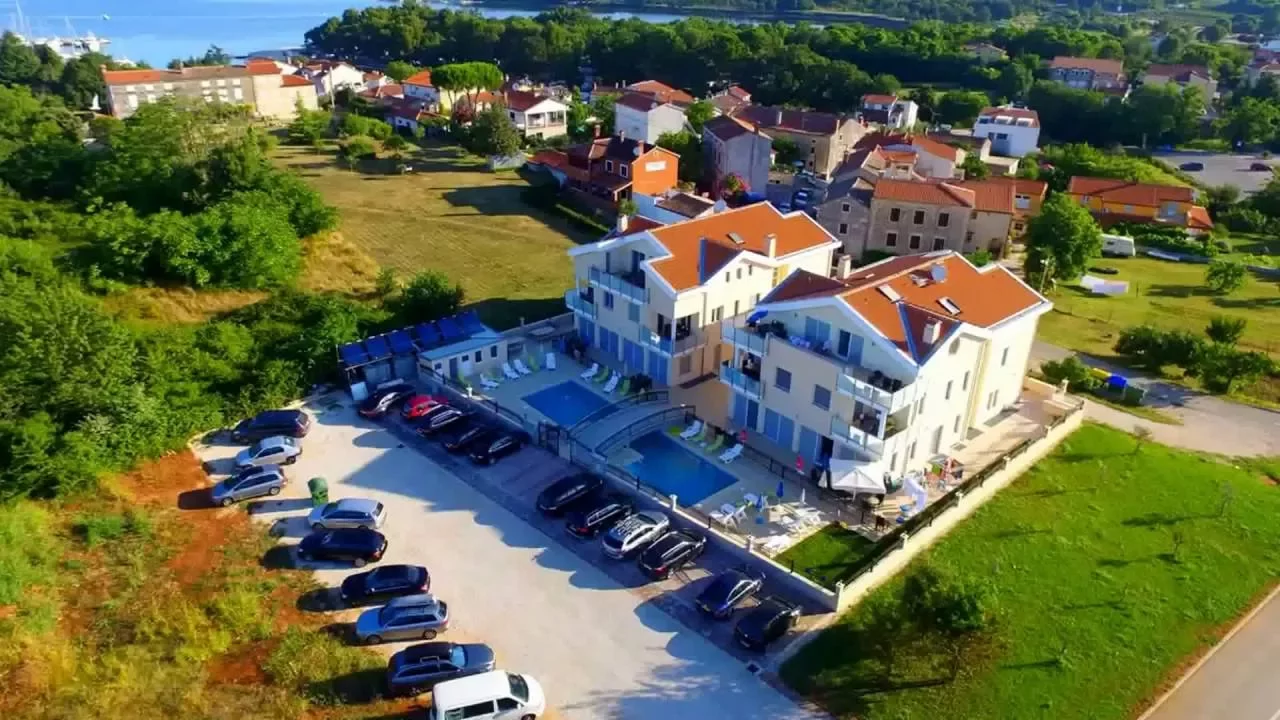 Stunning Trip to Croatia in 8K ULTRA HD - Best Places in Croatia with Relaxing Music 8K TV