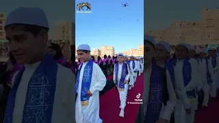 نشودة بأيدينا سنبنيها سروح المجد نعليها دندنها