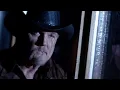 Download Lagu Trace Adkins - Love Walks Through the Rain (feat. Melissa Etheridge) [Official Music Video]