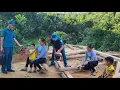 Download Lagu Single mother and young son try to complete small house to stabilize life Download Lagu Single mother and young son try to complete small house to stabilize life