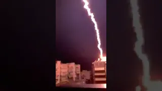 تصوير اقوي صاعقه في العالم رعد وبرق مدمر 2020 