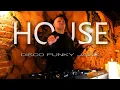 Groovy House | Jazz House | Funky House set in a Restaurant