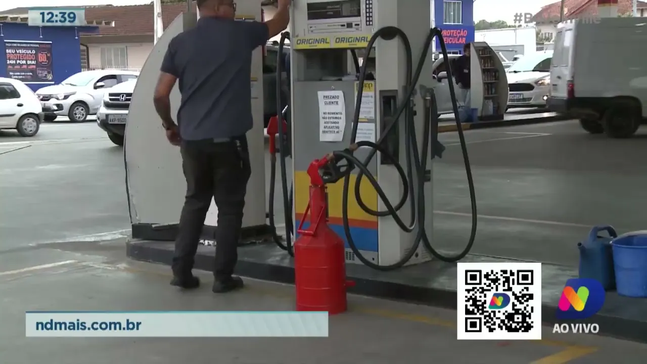 Depois de 95 por cento dos postos de combustíveis ficarem desabastecidos, a cidade começou a receber