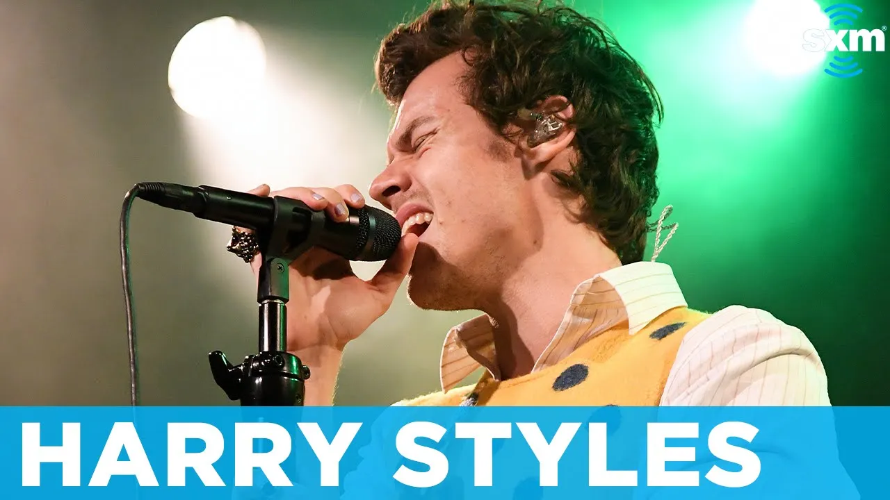 Harry Styles - What Makes You Beautiful (One Direction) [Live @ Music Hall of Williamsburg]
