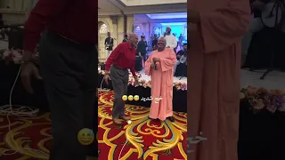 سوداني يرقص بطريقة جنونية مع الفنان البربري اغاني سودانية مزيكا سودانية حفلات سودانية 
