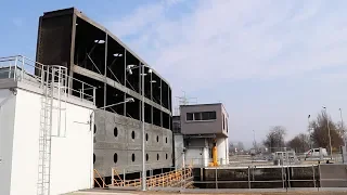 Ep 102 | Ski Resorts, Mountain Passes and a Giant Guillotine Lock, Wicked Van European Road Trip