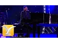 Download Lagu Lionel Richie, Three Times a Lady, Festival de Viña 2016 HD 1080p