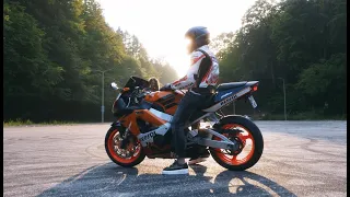 Stefaan Junnior - Gagica cu ochi de smarald