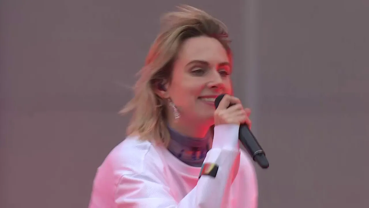 MO