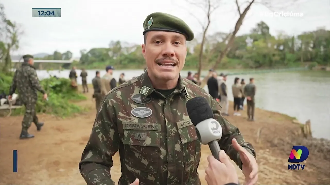 Estudantes e formadores de opinião conferem de perto as atividades das Forças Armadas