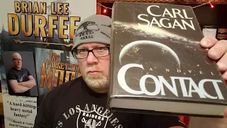 Download CONTACT / Carl Sagan / Book Review / Brian Lee Durfee (spoiler free) MP3