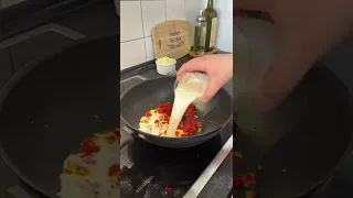 طريقة مكرونة على الطريقة الايطاليه ايطاليانو Shorts الأفضل لا تنسو الاشتراك في القناة ووضع لايك 