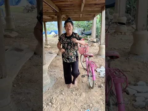 A hilarious collision between a grandmother’s bicycle and a young woman’s bicycle.