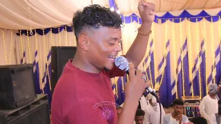 الفنان منتصر ود الحمرى واغنيــة الفرهيده من حفل البشاريه اسوان 2026 