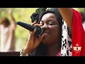 Download Lagu L’adoration qui brise les chaînes - Femme Thamar ( Allô lola )