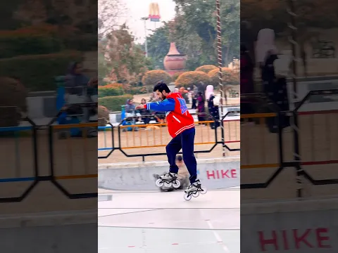 skating on 1 wheel😱😱#hamzaskater #ayazskatingclub #skating #viralvideo #shortvideo