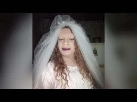 Inusitado: "Noiva da BR" assusta motoristas no Grande Oeste