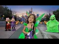 TRiCK OR TREATiNG AT DiSNEYLAND!?Oaks FAVORiTE Rides at DCA, Dressing up as Tinkerbell BEST DAY EVER
