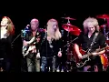 Download Lagu SAS Band (Featuring Brian May \u0026 Roger Taylor) London \u0026 Guildford. 25/11/11 \u0026 03/12/11