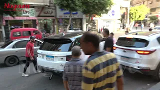 بسيارته الفارهة   حسن شاكوش يتسبب في تكدس مروري في وسط البلد دندنها