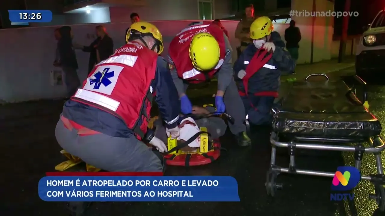 Homem é atropelado por carro e levado com vários ferimentos ao hospital