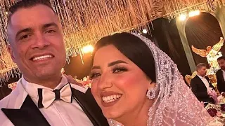 رضا البحراوي بيغني لوالده حسن شاكوش في حفل زفافه سندي وضهري ودنيتي حبي وحناني               دندنها