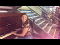 Download Lagu Teenage Girl Plays Piano Like A Boss