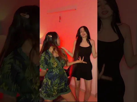 Tag your non dancer friend 😍♥️ #youtubeshorts #shortvideo #dancevideo #goviral #tag #comment