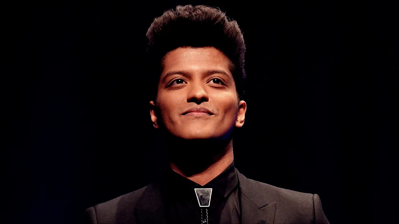 Bruno Mars - Just The Way You Are - 1 Hour!!! Bruno Mars - Just The Way You Are - 1 Hour!!!