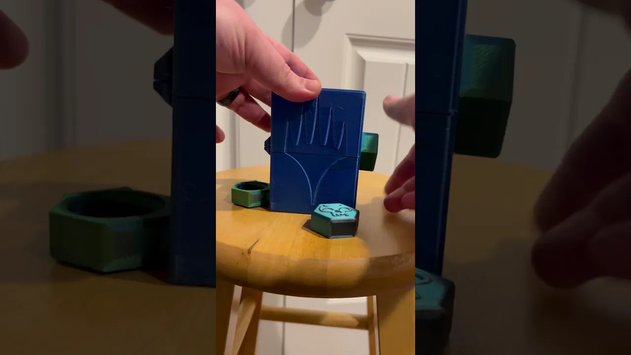 Double Screw Deck Box.3mf video thumbnail
