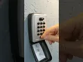 Opening Closing the MasterLock Lockbox