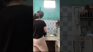 tante lagi masak penyegaran mata gaes viral 