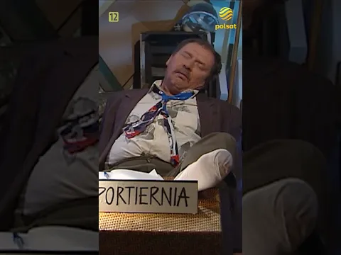 Ferdek pijany śpi na portierni
