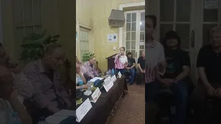 أنا اللي بيتي رصيف    إلقاء مريم احمد صلاح      كلمات ااشاعر محمد سرور دندنها