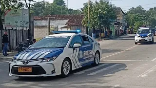 suara sirine polisi dan ambulance menunggu pak presiden jokowi lewat