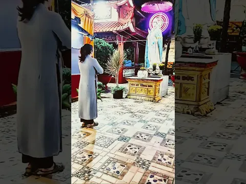 Thành Tâm Trước Tôn Tượng Quan Âm 🙏 #Shorts
