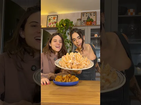 nossa degustadora oficial dando sua preciosa opinião 😌
