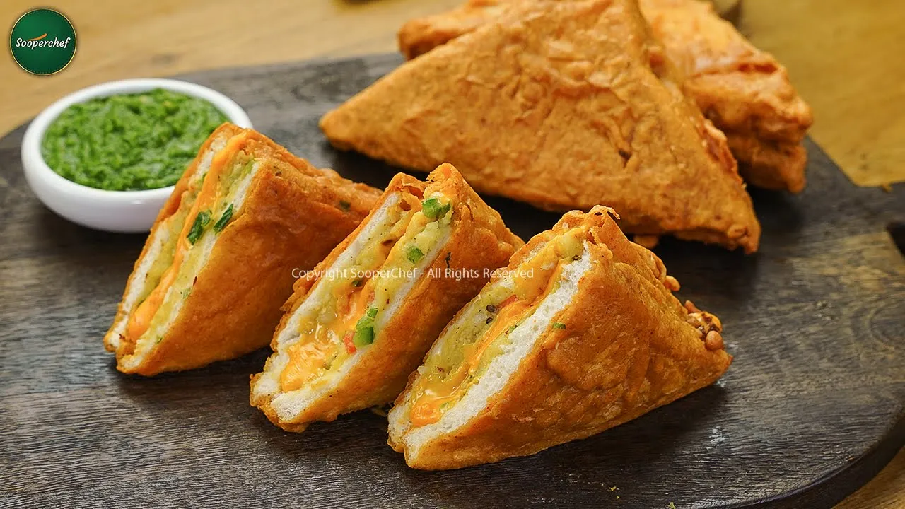 Spice Up Your Day with Cheesy Aloo Bread Pakora Perfection
