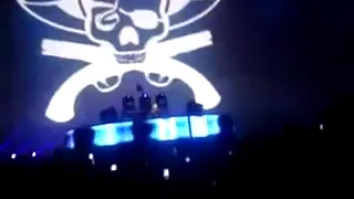 Download Dj Tiesto - Pirates of the Caribbean - Live MP3