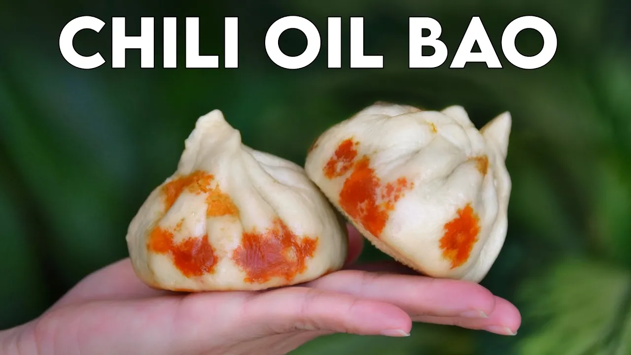 Sichuan Chili Oil Baozi ()