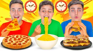 تحدي الأكل ب  دقيقة    صارت مشكلة بسبب هالتحدي   اندومي برجر دندنها