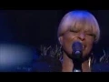 Lagu Mary J Blige - Never Wanna Live Without You ( Live )