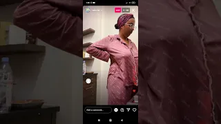 9AHBA LIVE البزول شاهد فضيحة عاهرة بدون حمالة صدر 