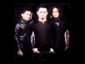 Download Lagu Andra And The Backbone - Dream On Move On
