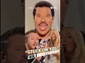 Download Lagu Idol Judges: Lionel, Carrie and Luke ‘Stuck On You' Performance at Idol Finale