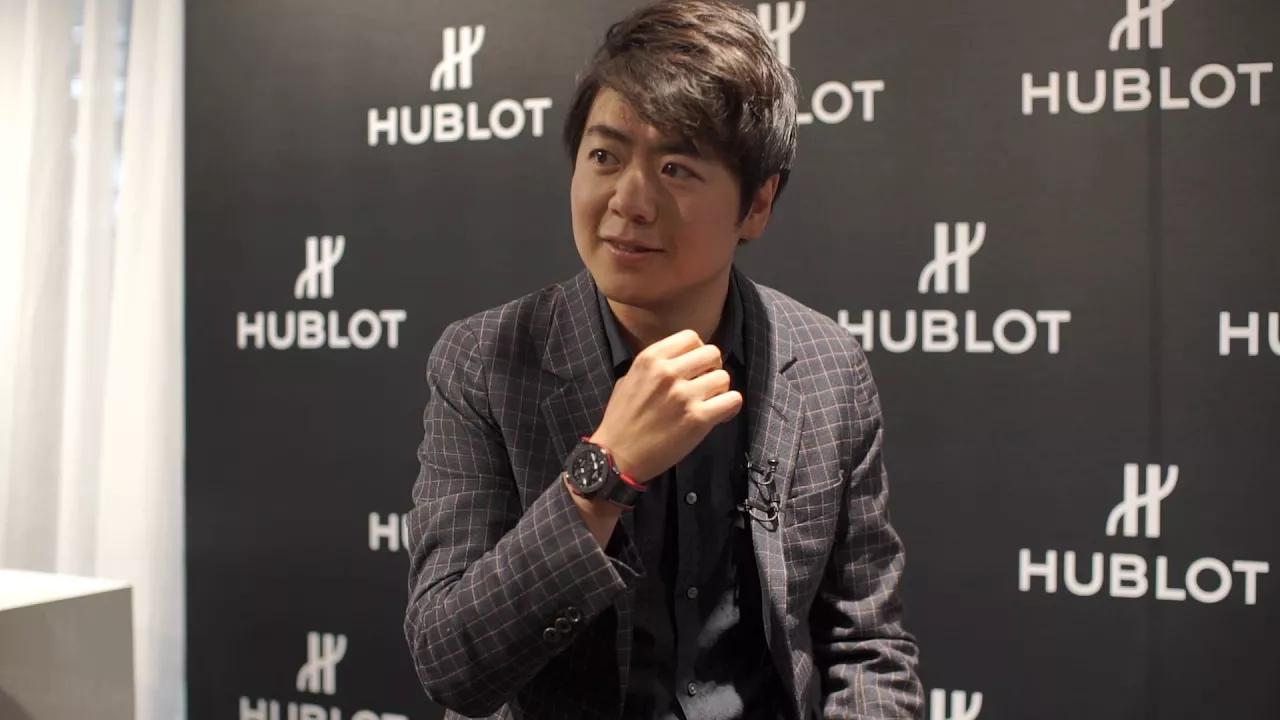 10.Movado Red Label Automatic Black Dial Mens Watch 0606112 US: https://amzn.to/3369kan UK: https://. 