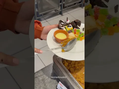 Unlimited food with this simple trick🤯😀 #nomadiouskid #food #unlimitedfood